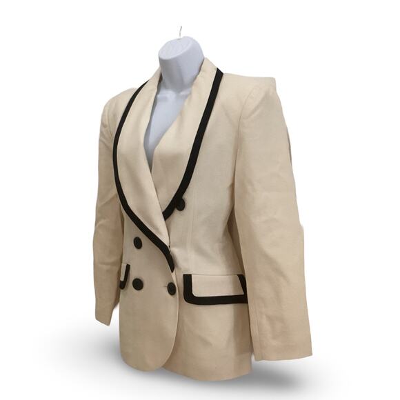 J. Gallery Contrast Trim Blazer - Picture 2 of 7